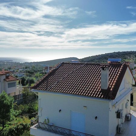 Beautiful Maisonette With A View To The Mountains And The Sea Agia Marina  Экстерьер фото